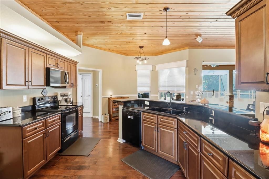 待售: $519,000 (3 贝兹, 2 浴室, 1912 平方英尺)