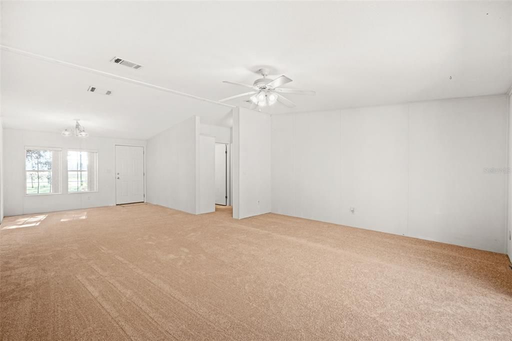 待售: $315,000 (3 贝兹, 2 浴室, 1488 平方英尺)