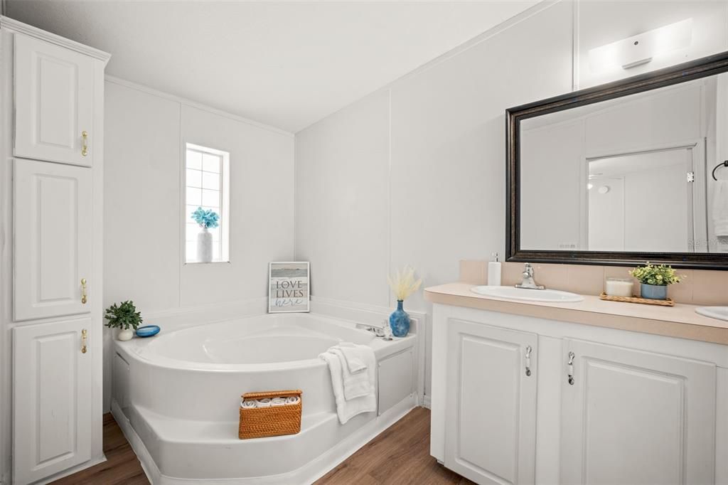 待售: $315,000 (3 贝兹, 2 浴室, 1488 平方英尺)