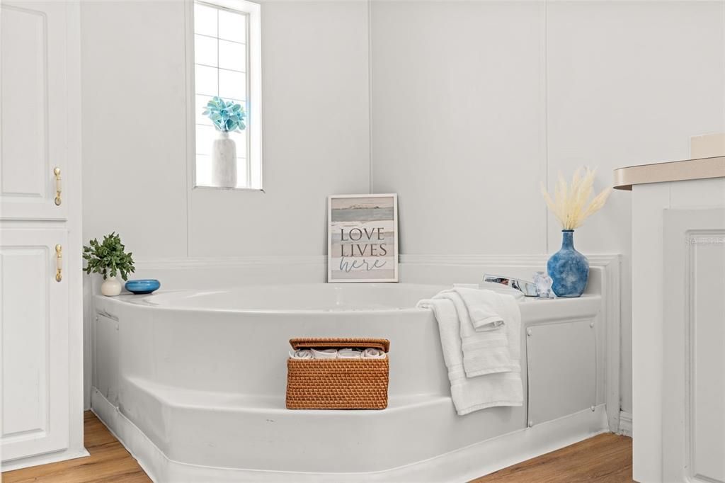 待售: $315,000 (3 贝兹, 2 浴室, 1488 平方英尺)