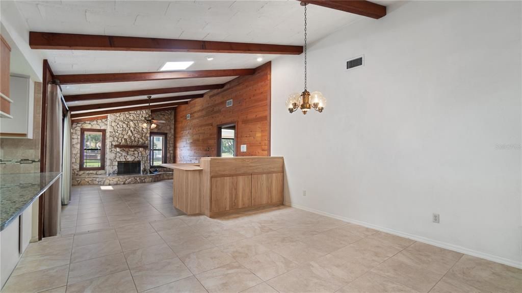 For Sale: $399,000 (3 beds, 2 baths, 2485 Square Feet)