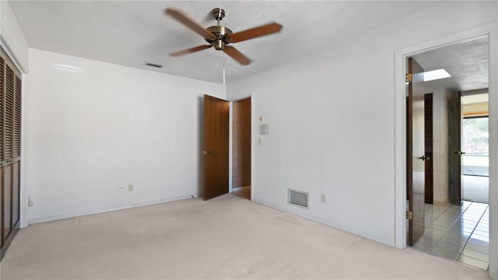 For Sale: $399,000 (3 beds, 2 baths, 2485 Square Feet)