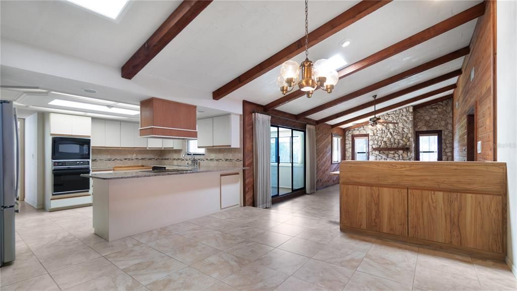 For Sale: $399,000 (3 beds, 2 baths, 2485 Square Feet)