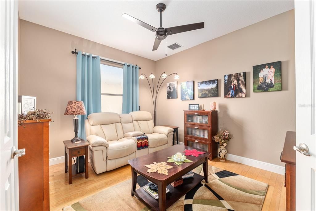 На продажу: $439,000 (3 спален, 2 ванн, 2287 Квадратных фут)