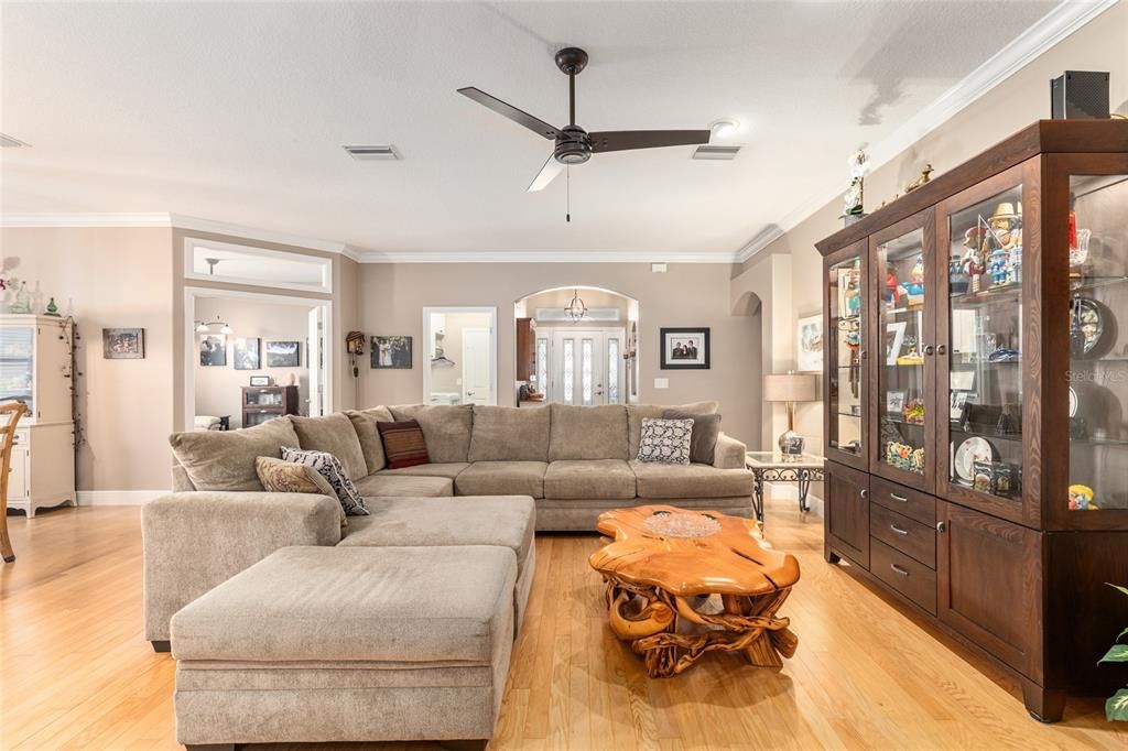 На продажу: $439,000 (3 спален, 2 ванн, 2287 Квадратных фут)