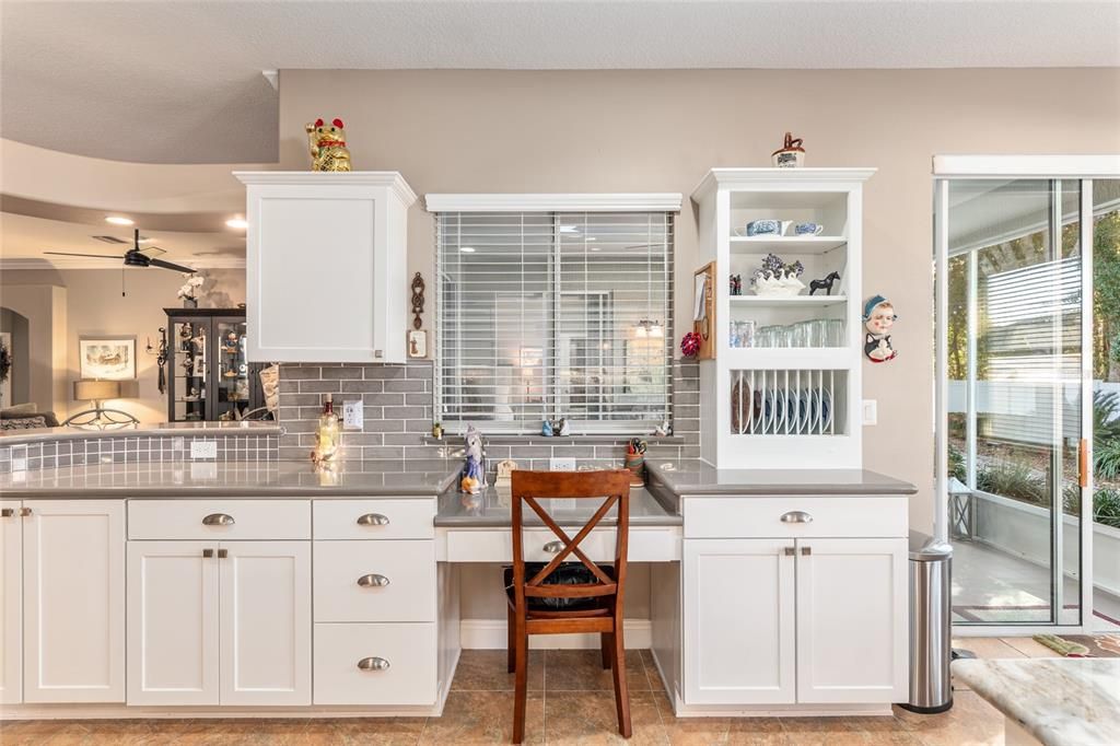 На продажу: $439,000 (3 спален, 2 ванн, 2287 Квадратных фут)