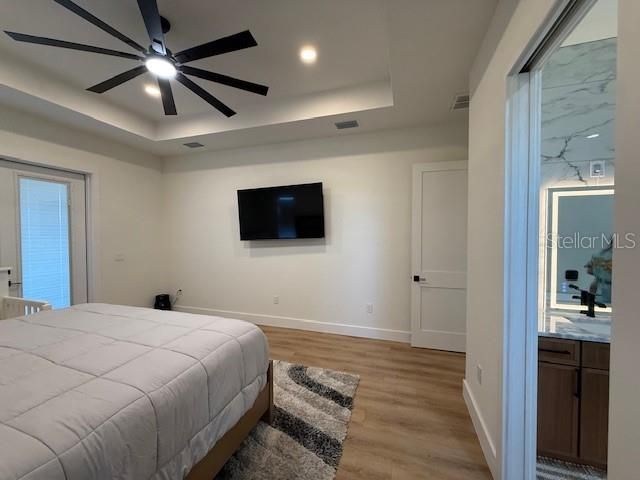 En Venta: $1,090,000 (4 camas, 3 baños, 3436 Pies cuadrados)