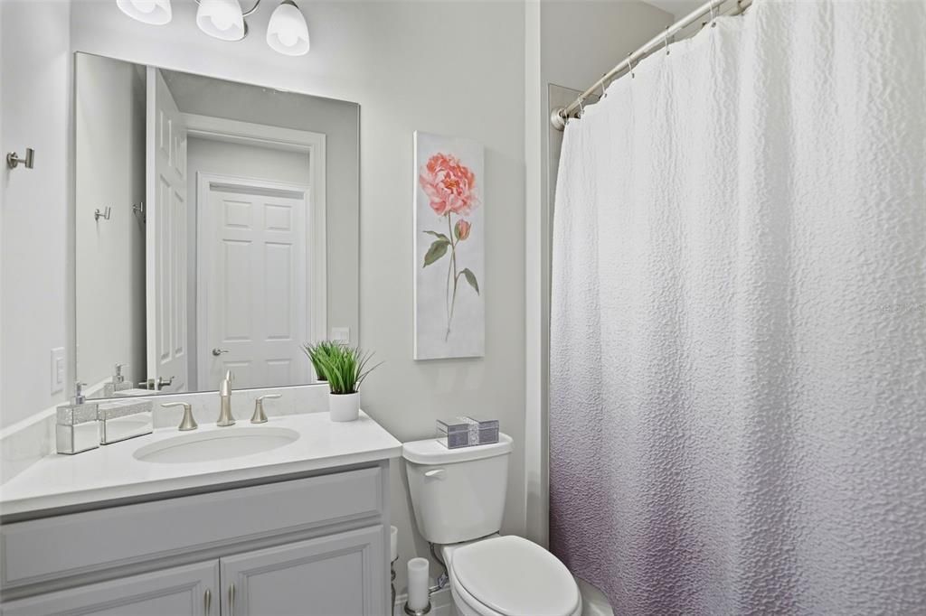 For Sale: $379,000 (2 beds, 2 baths, 1496 Square Feet)