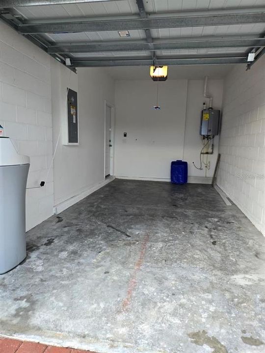 出租: $2,350 (3 贝兹, 2 浴室, 1839 平方英尺)