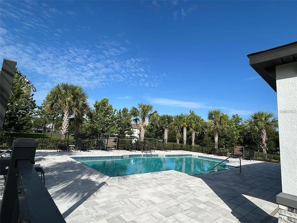 出租: $2,350 (3 贝兹, 2 浴室, 1839 平方英尺)