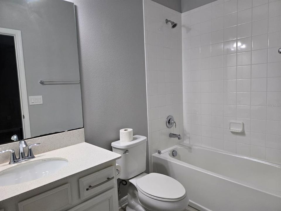 出租: $2,350 (3 贝兹, 2 浴室, 1839 平方英尺)