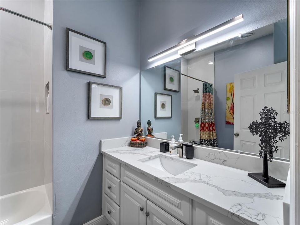 На продажу: $575,000 (3 спален, 2 ванн, 1469 Квадратных фут)