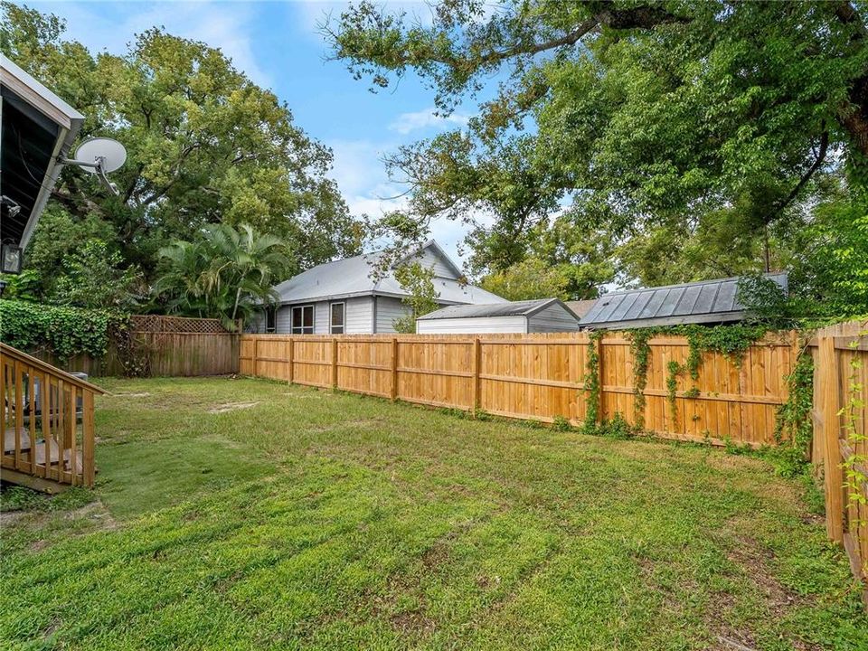 На продажу: $575,000 (3 спален, 2 ванн, 1469 Квадратных фут)