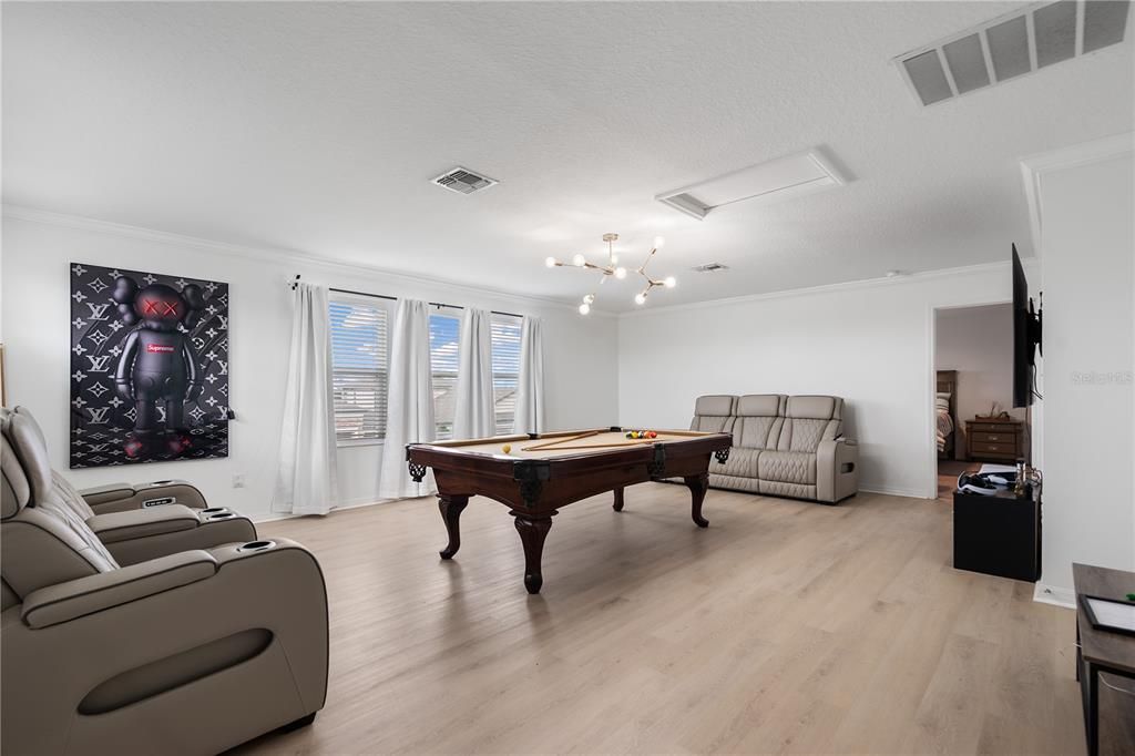 En Venta: $635,000 (4 camas, 3 baños, 2994 Pies cuadrados)