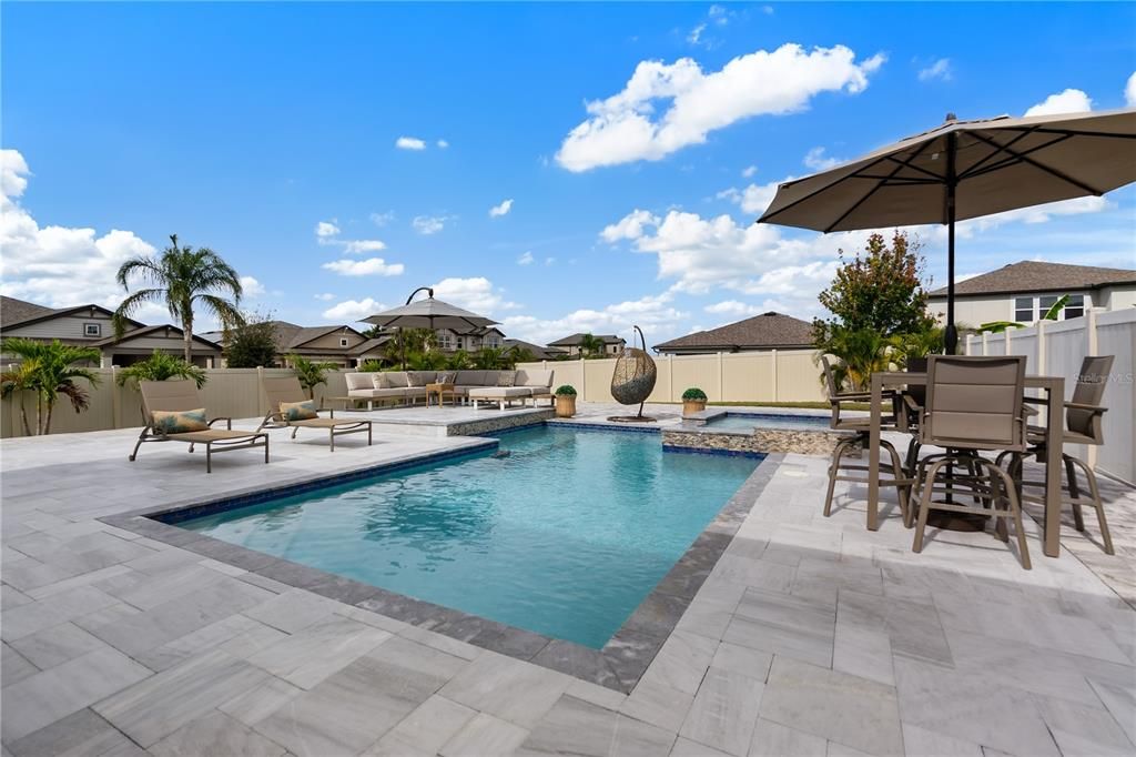 En Venta: $635,000 (4 camas, 3 baños, 2994 Pies cuadrados)