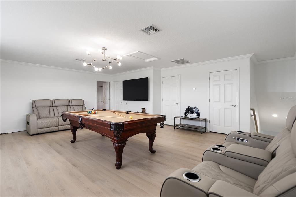 En Venta: $635,000 (4 camas, 3 baños, 2994 Pies cuadrados)