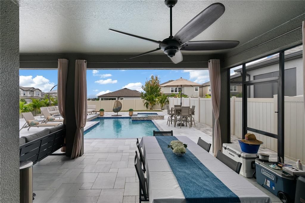 En Venta: $635,000 (4 camas, 3 baños, 2994 Pies cuadrados)