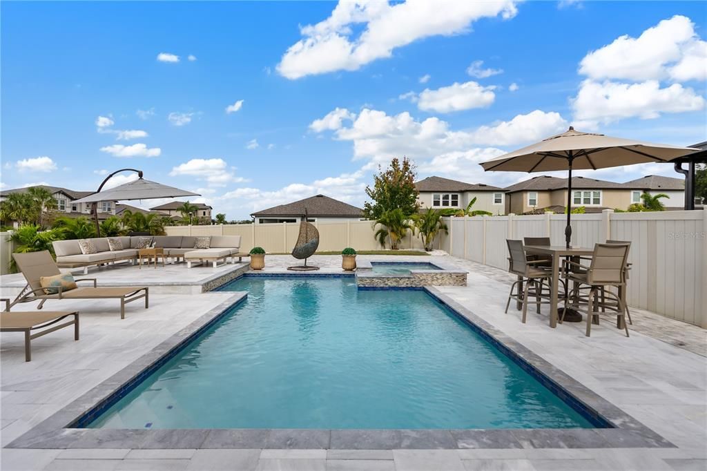 En Venta: $635,000 (4 camas, 3 baños, 2994 Pies cuadrados)