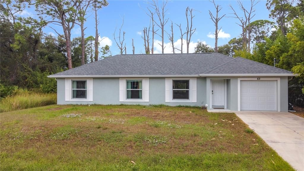 For Rent: $1,900 (3 beds, 2 baths, 1290 Square Feet)