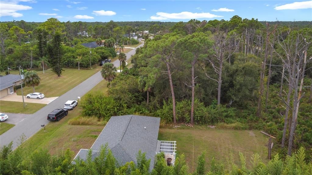 For Rent: $1,900 (3 beds, 2 baths, 1290 Square Feet)