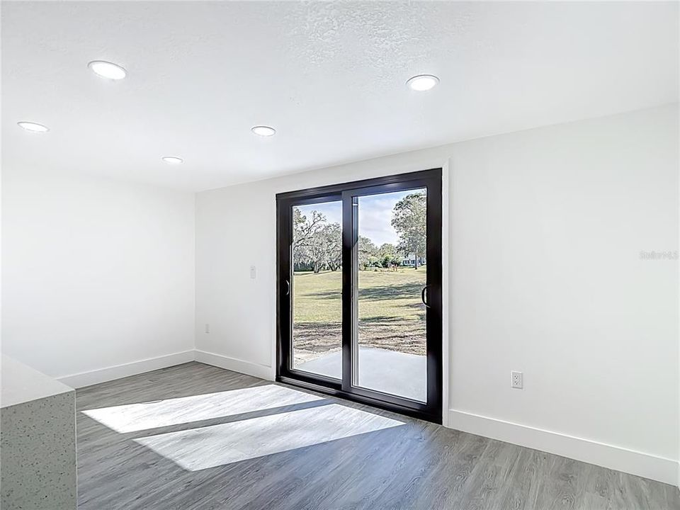 For Sale: $334,900 (3 beds, 2 baths, 1670 Square Feet)