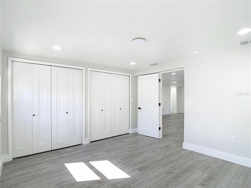 For Sale: $334,900 (3 beds, 2 baths, 1670 Square Feet)