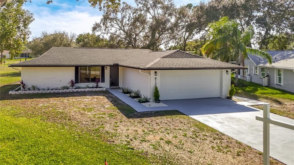 For Sale: $334,900 (3 beds, 2 baths, 1670 Square Feet)