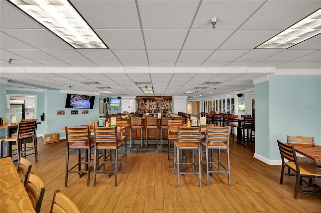 Active With Contract: $365,000 (2 beds, 2 baths, 1678 Square Feet)