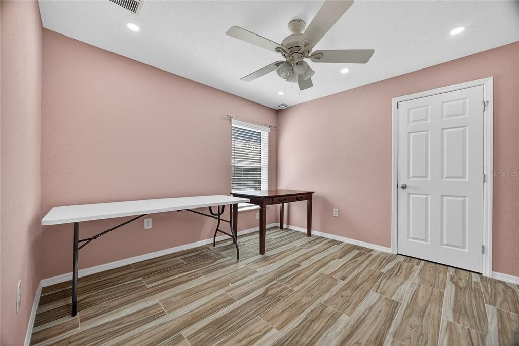 For Sale: $400,000 (4 beds, 2 baths, 2145 Square Feet)