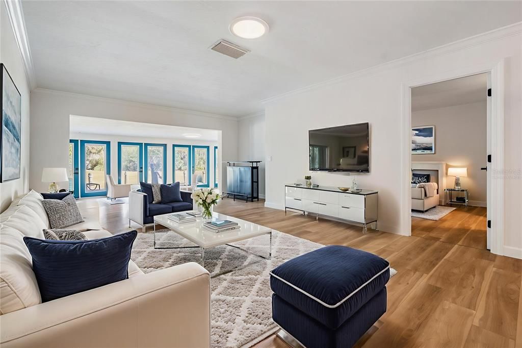 For Sale: $325,000 (2 beds, 2 baths, 1400 Square Feet)