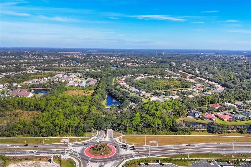 Active With Contract: $639,000 (4 beds, 3 baths, 2278 Square Feet)