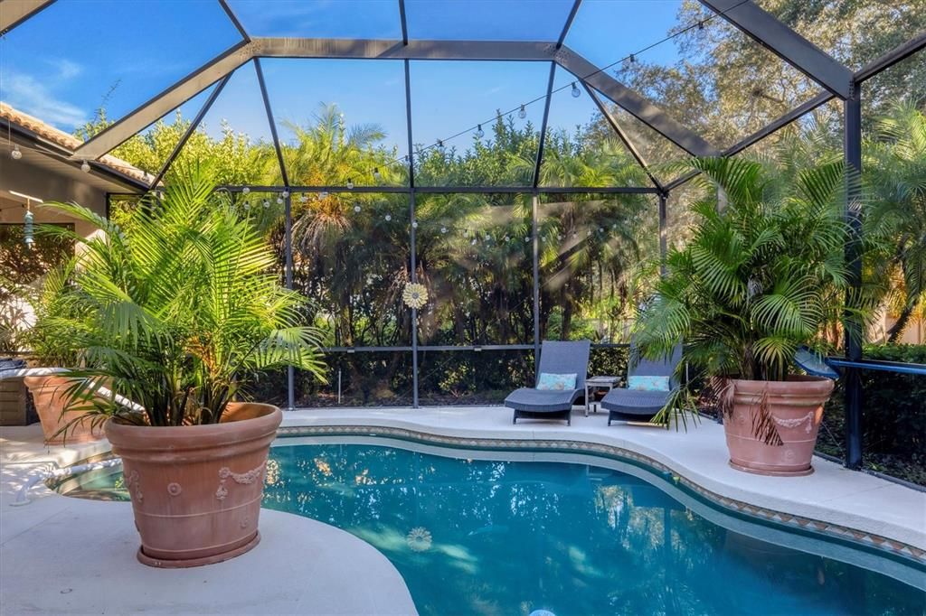 Active With Contract: $639,000 (4 beds, 3 baths, 2278 Square Feet)