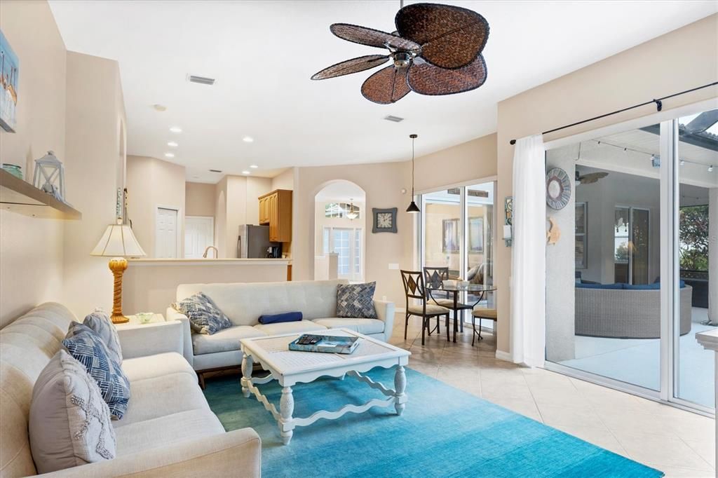 Active With Contract: $639,000 (4 beds, 3 baths, 2278 Square Feet)