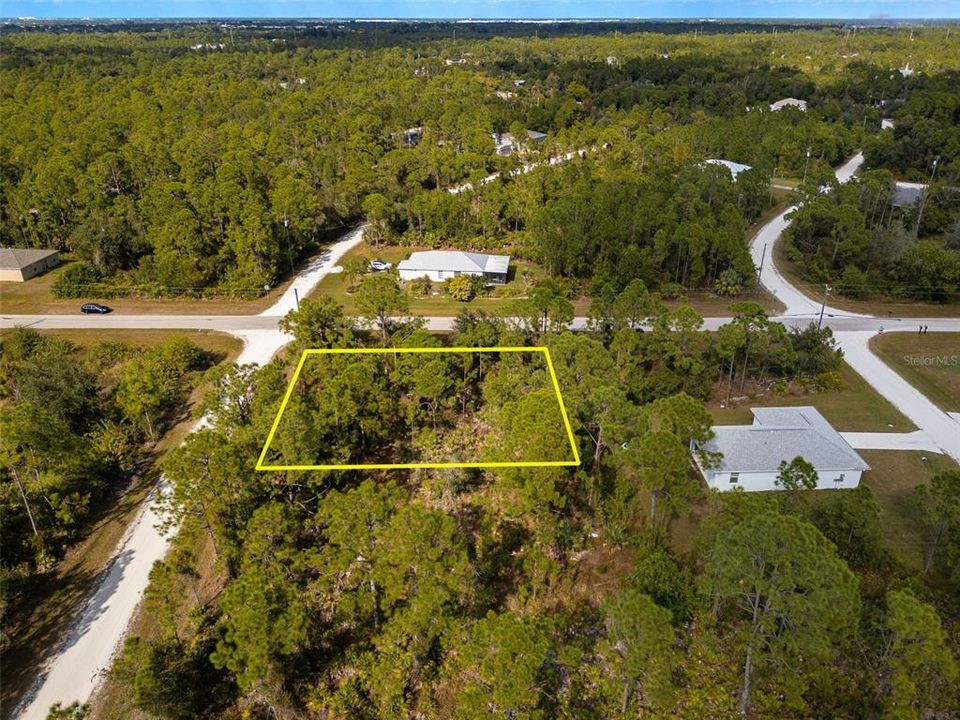 На продажу: $35,000 (0.29 acres)