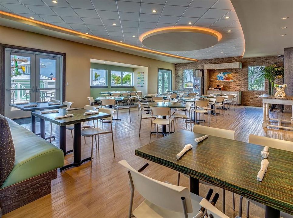 For Sale: $760,000 (6 beds, 6 baths, 3317 Square Feet)