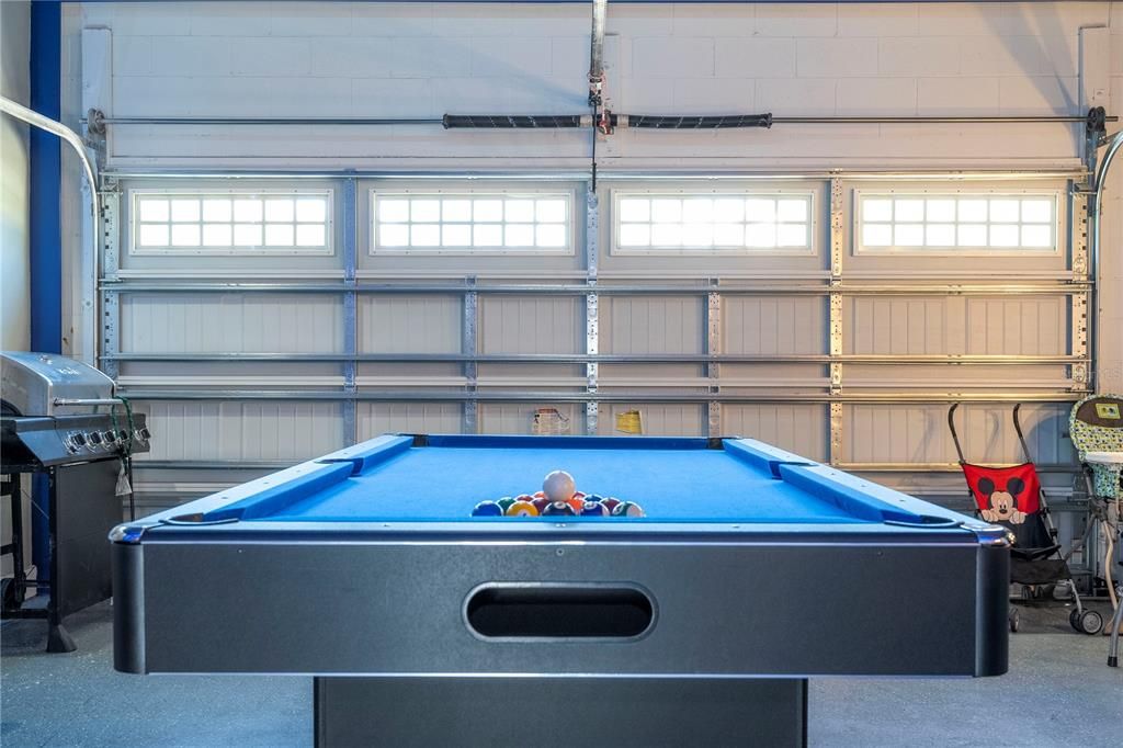 For Sale: $760,000 (6 beds, 6 baths, 3317 Square Feet)