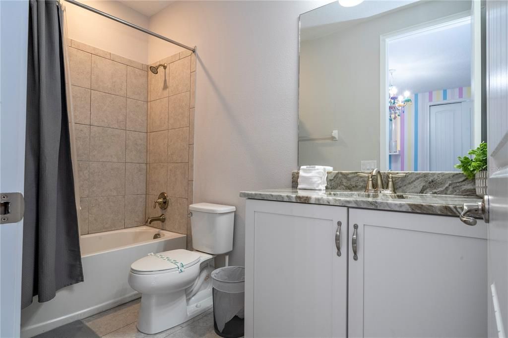 For Sale: $760,000 (6 beds, 6 baths, 3317 Square Feet)