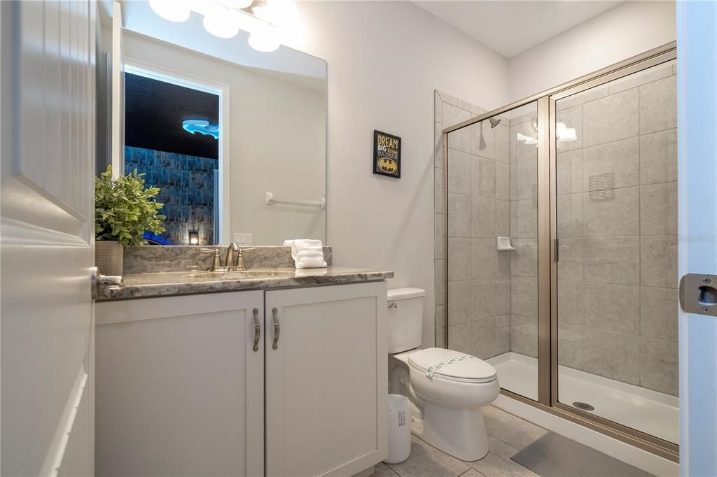 For Sale: $760,000 (6 beds, 6 baths, 3317 Square Feet)