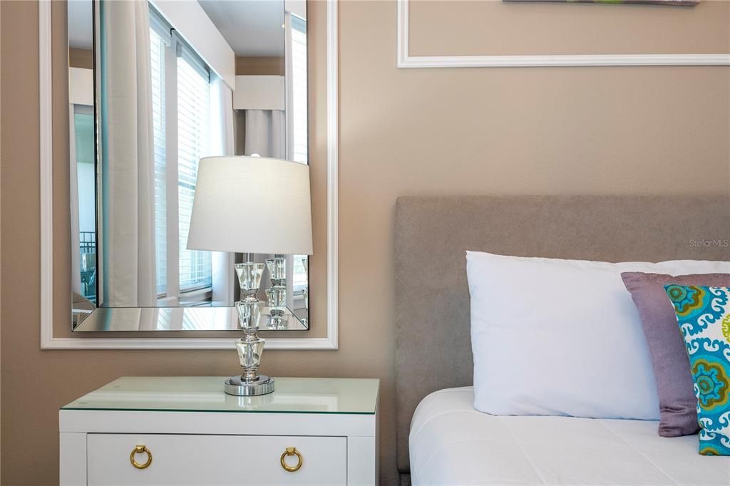 For Sale: $760,000 (6 beds, 6 baths, 3317 Square Feet)