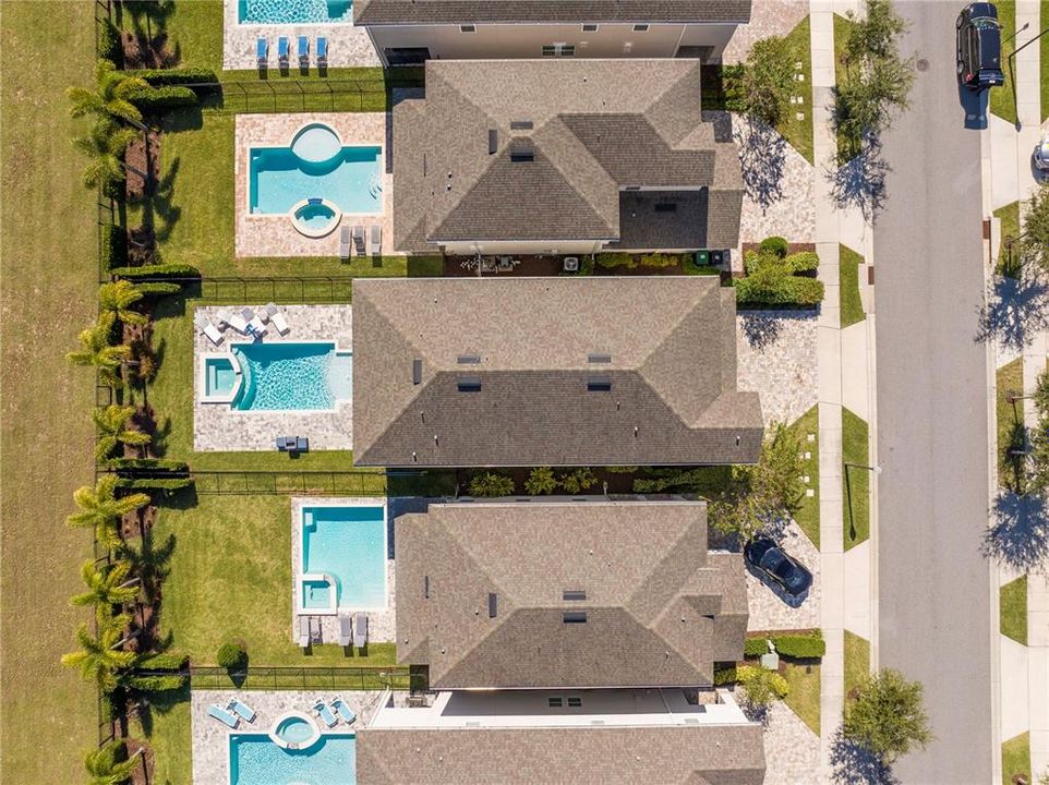 For Sale: $760,000 (6 beds, 6 baths, 3317 Square Feet)