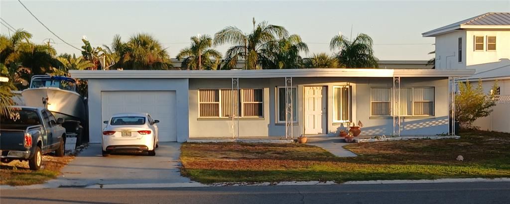 En Venta: $612,500 (3 camas, 1 baños, 1218 Pies cuadrados)