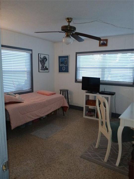 En Venta: $612,500 (3 camas, 1 baños, 1218 Pies cuadrados)