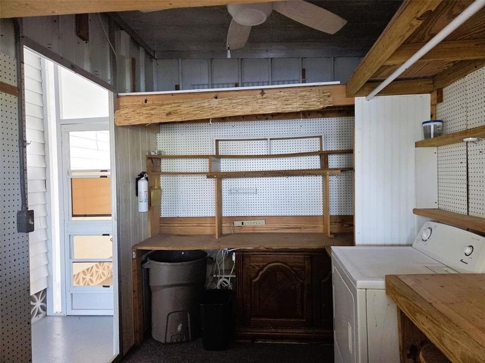 待售: $239,900 (2 贝兹, 2 浴室, 1160 平方英尺)