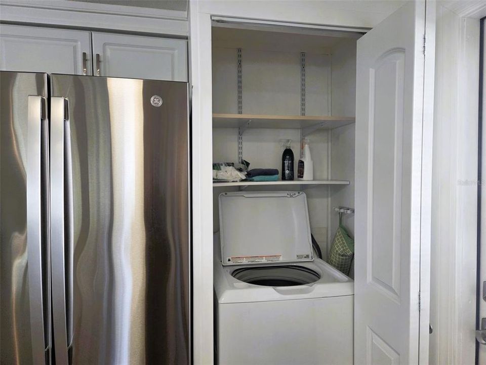 待售: $239,900 (2 贝兹, 2 浴室, 1160 平方英尺)