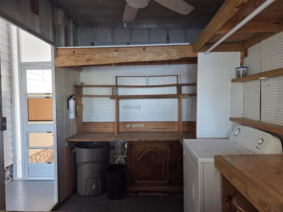 待售: $239,900 (2 贝兹, 2 浴室, 1160 平方英尺)