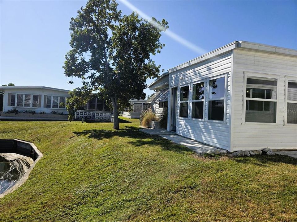 待售: $239,900 (2 贝兹, 2 浴室, 1160 平方英尺)