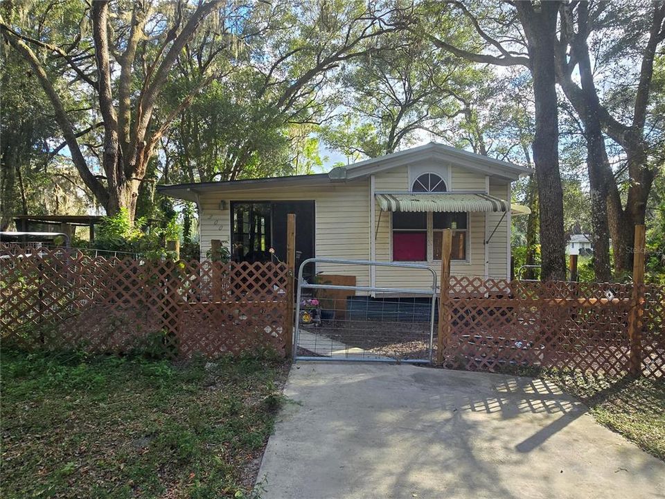 En Venta: $399,000 (2 camas, 2 baños, 1440 Pies cuadrados)