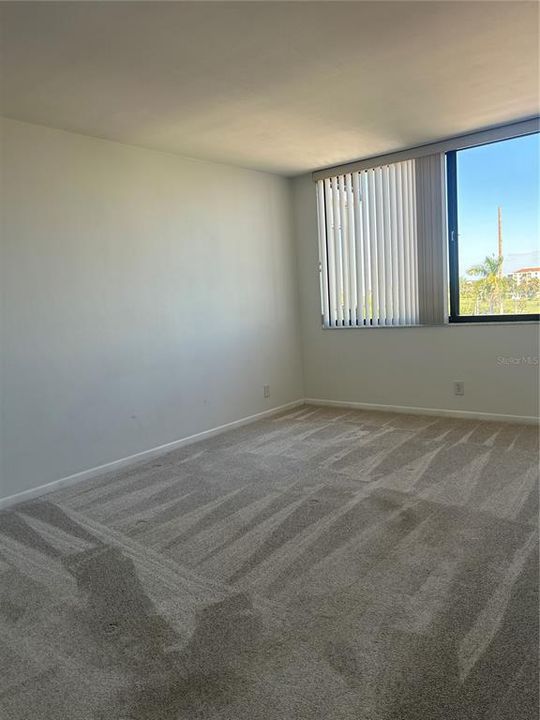 待售: $449,000 (2 贝兹, 2 浴室, 1050 平方英尺)