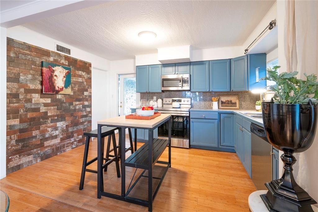 На продажу: $864,000 (4 спален, 3 ванн, 1791 Квадратных фут)