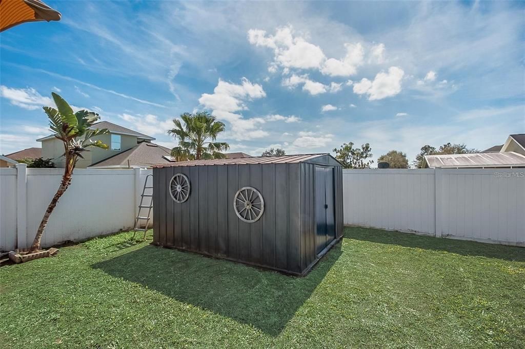 For Sale: $350,000 (3 beds, 2 baths, 1400 Square Feet)